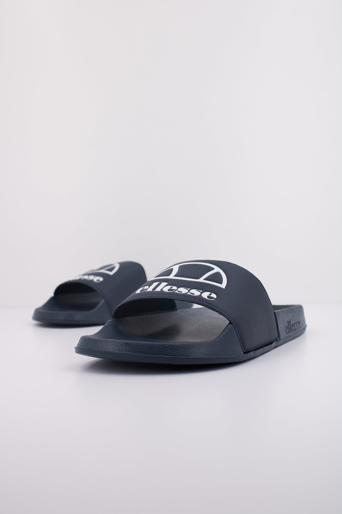 ELLESSE FELLENTINI SLIDE en color AZUL (2)