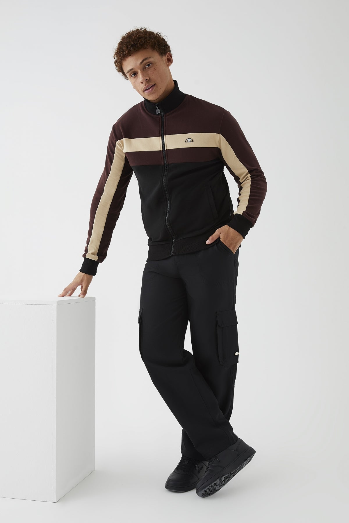 ELLESSE ANZIOS TRACK TOP en color MARRON (4)