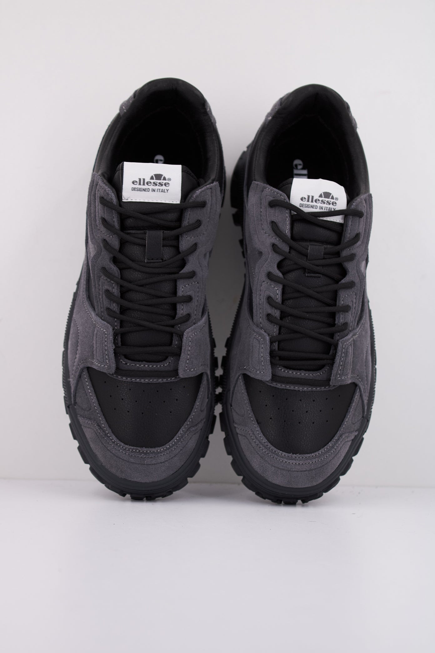 ELLESSE ELM en color NEGRO (3)