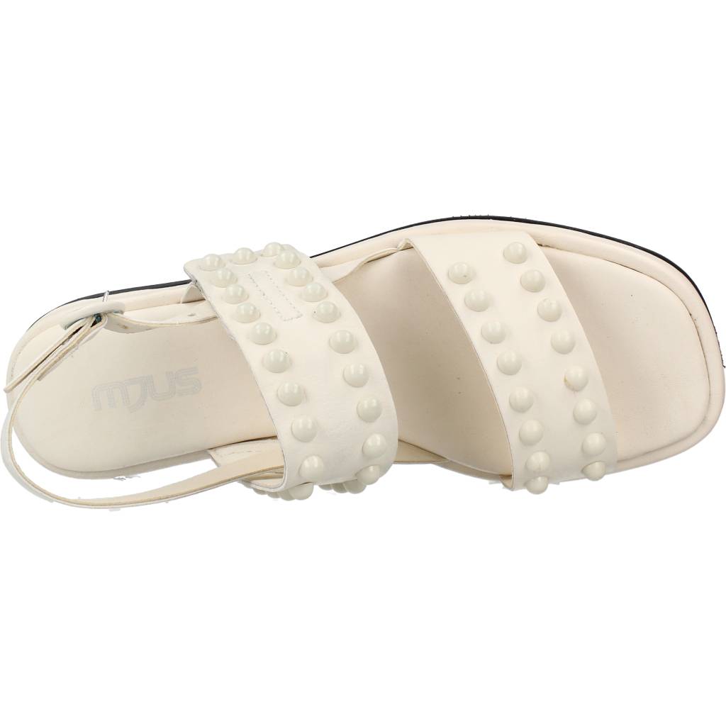 MJUS P en color BEIS (7)