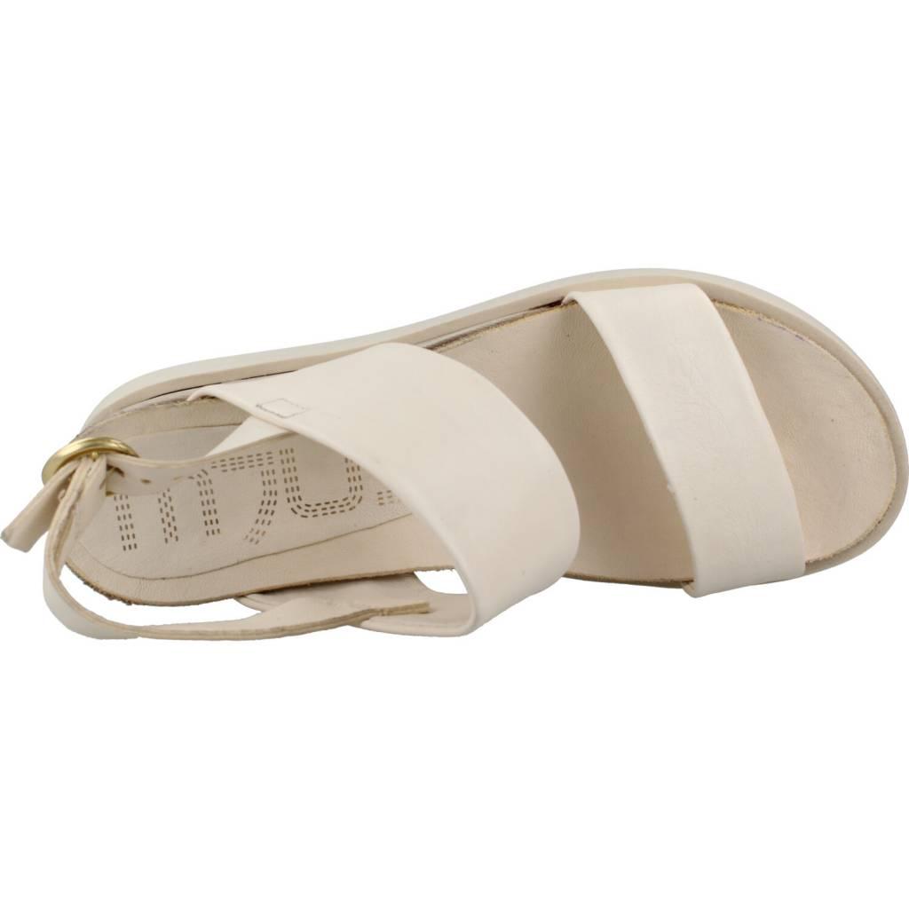 MJUS T en color BLANCO (7)