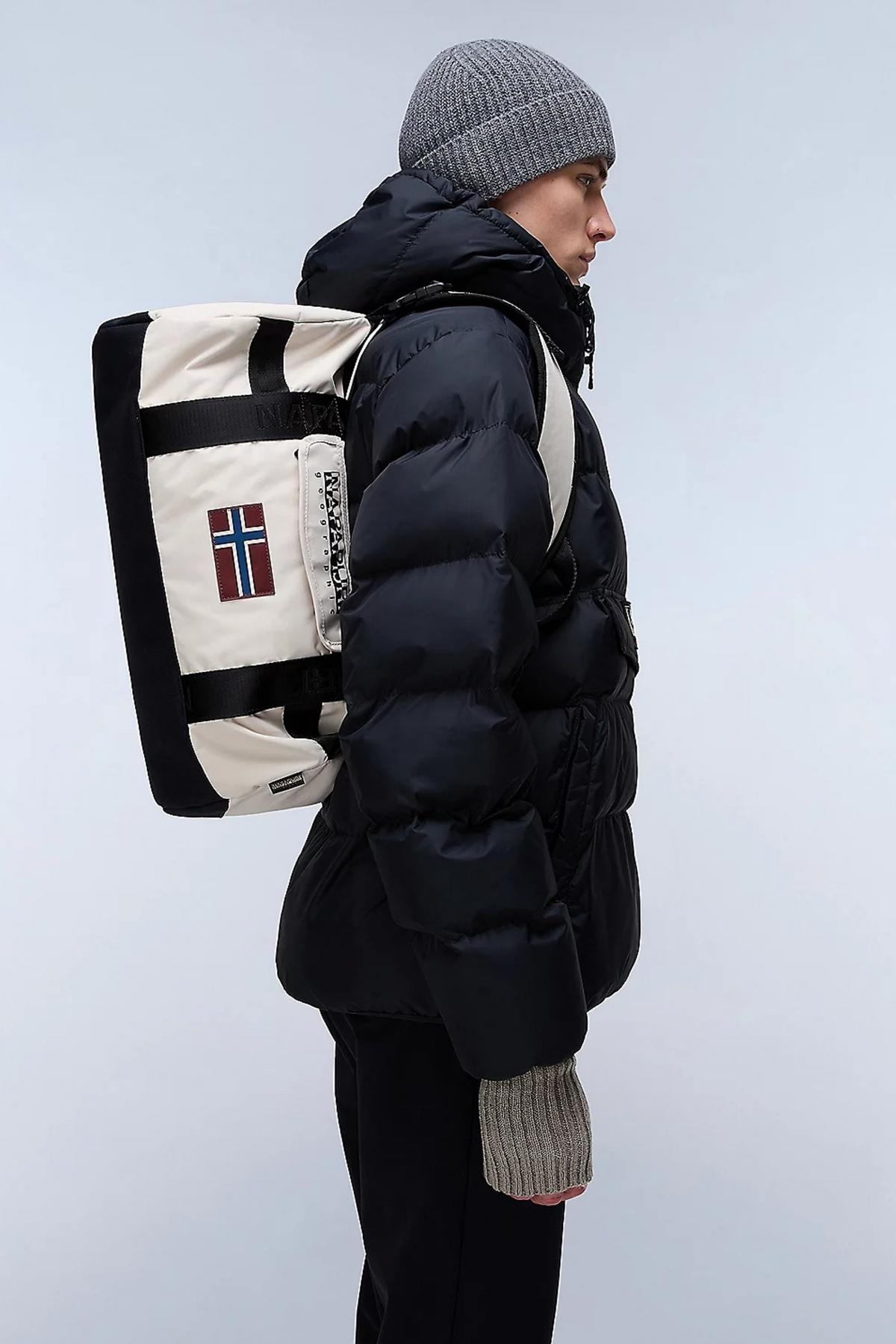 NAPAPIJRI BERING TRAVEL SMALL N en color BEIS (5)