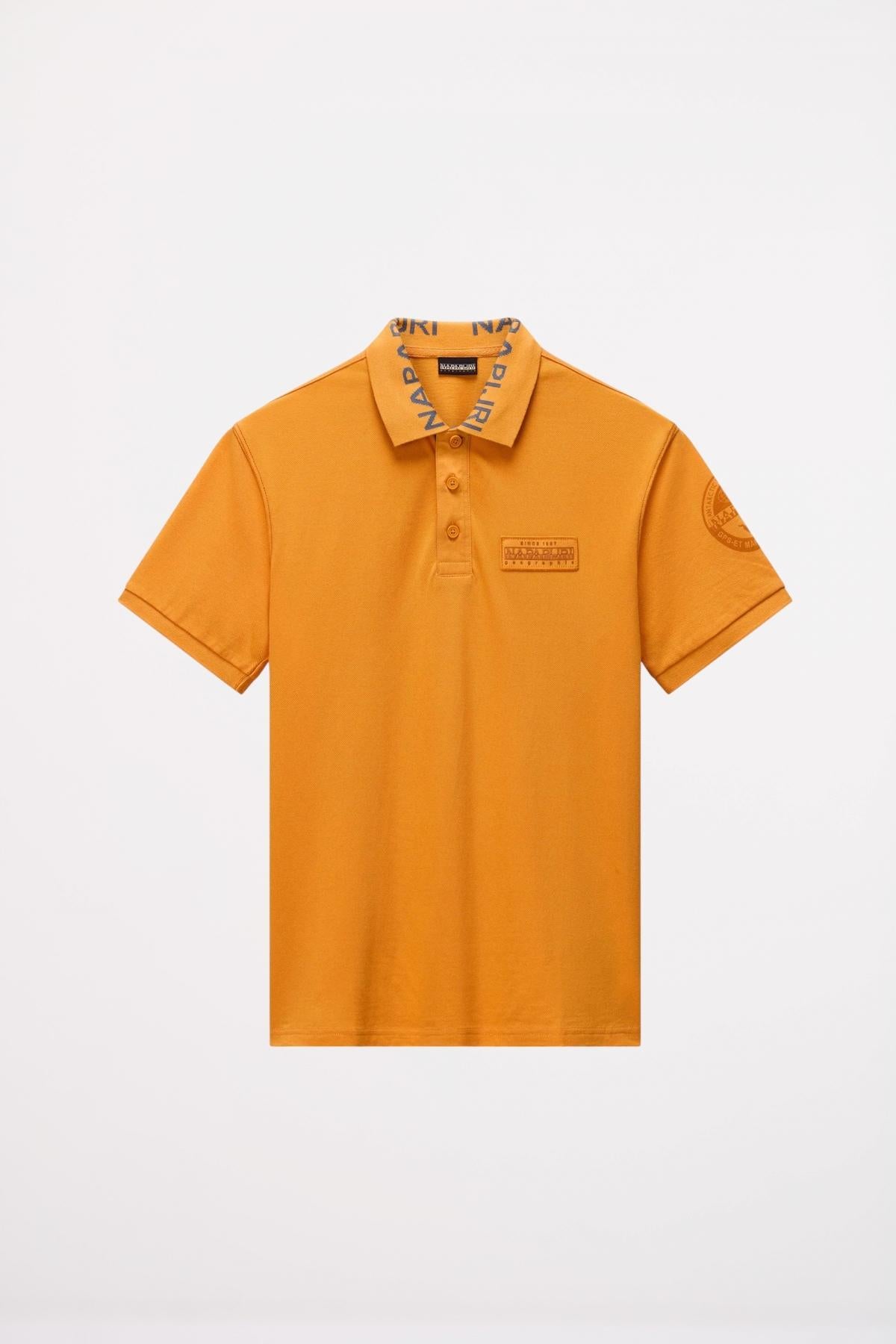 NAPAPIJRI E AMUNDSEN en color NARANJA (2)