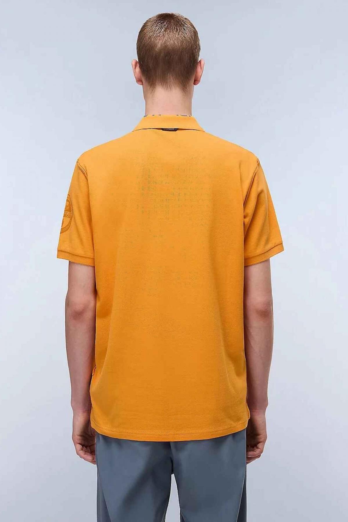 NAPAPIJRI E AMUNDSEN en color NARANJA (4)