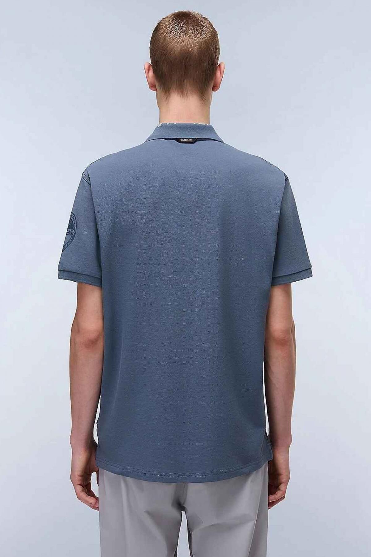 NAPAPIJRI E AMUNDSEN en color GRIS (3)