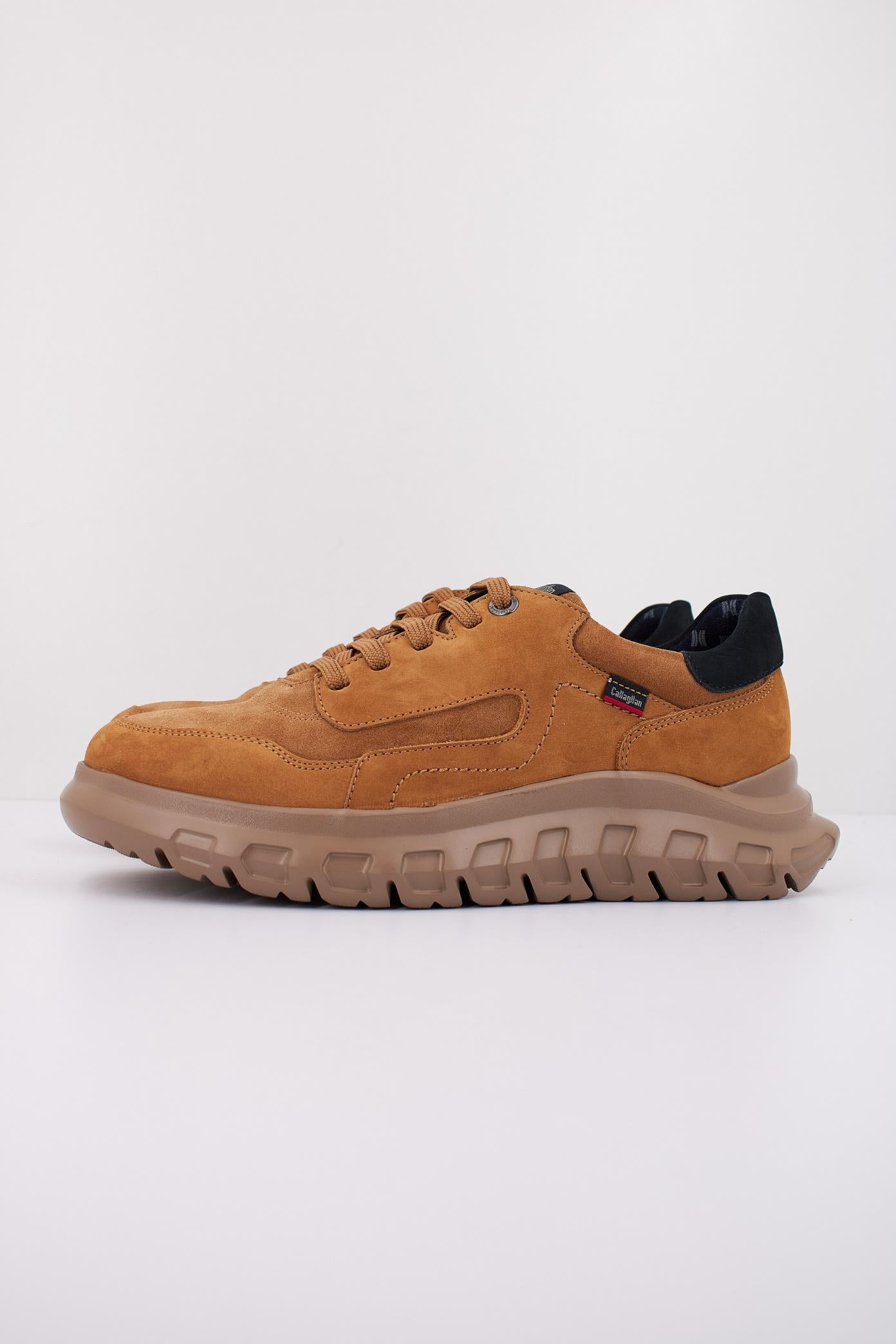 CALLAGHAN C en color MARRON CLARO (1)