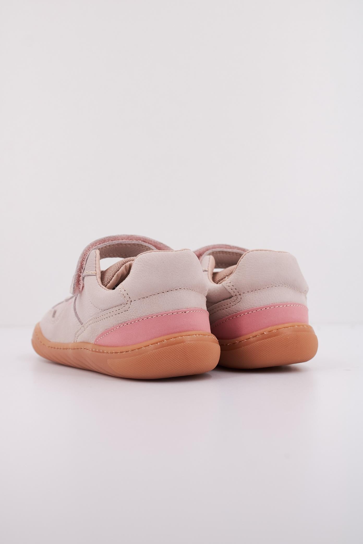 PRIMIGI NABUK CODEX en color ROSA (4)