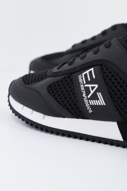EMPORIO ARMANI XX en color NEGRO (3)
