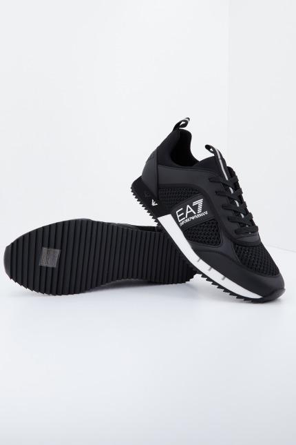 EMPORIO ARMANI XX en color NEGRO (4)
