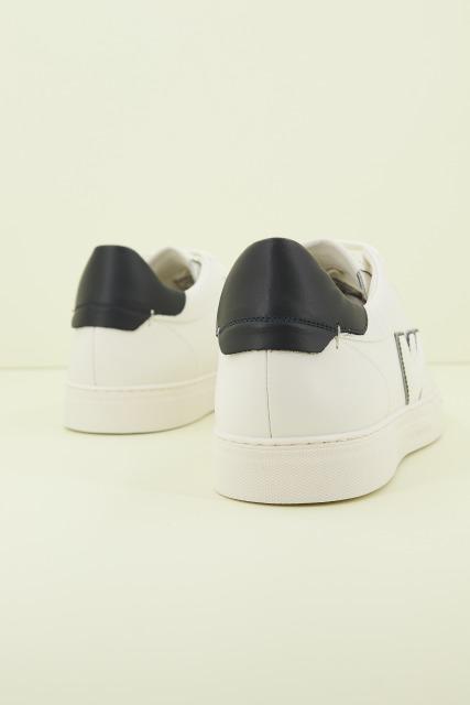 EMPORIO ARMANI XX XN en color BLANCO (3)