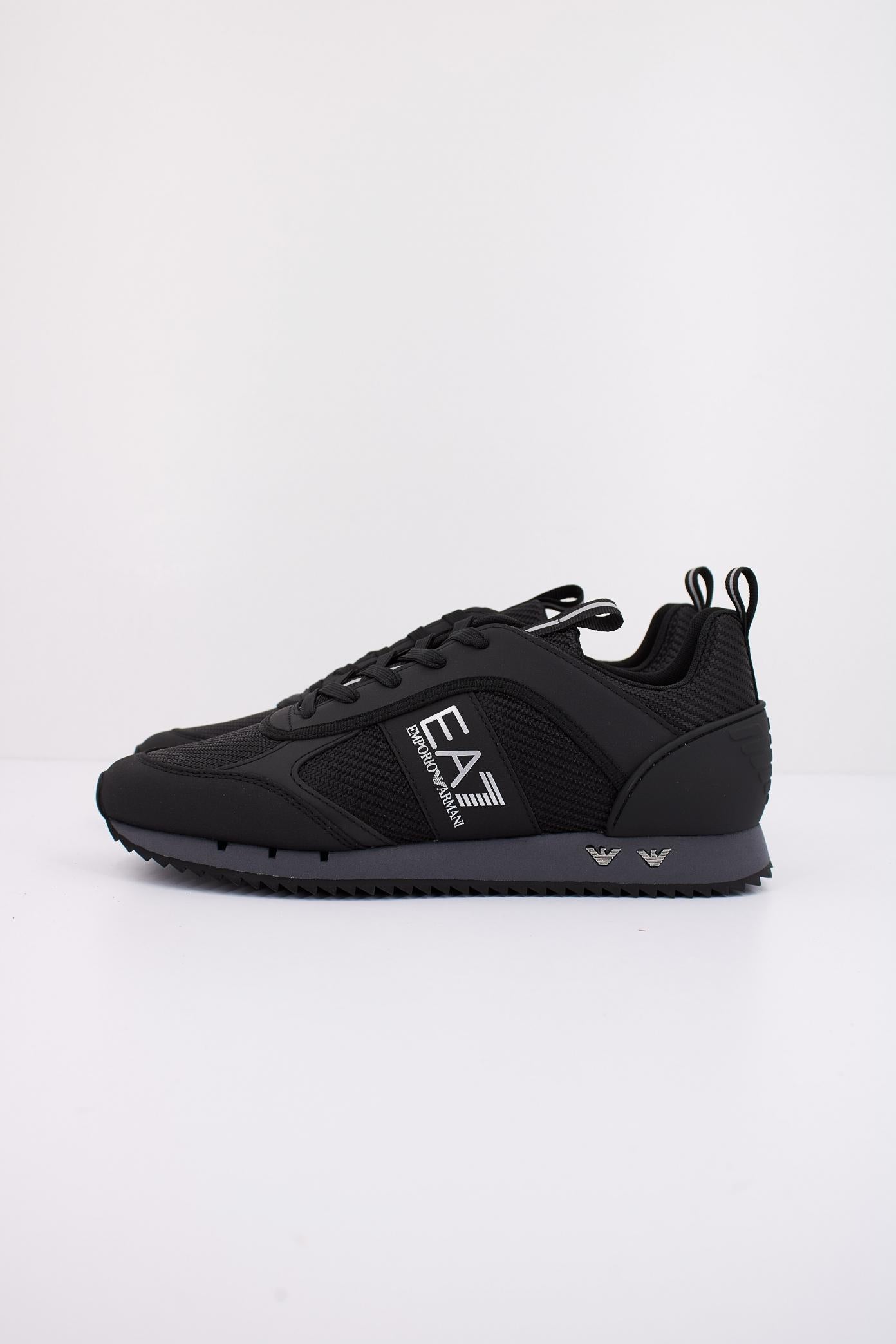 EMPORIO ARMANI LIFESTYLE EVOLUTION U en color NEGRO (1)