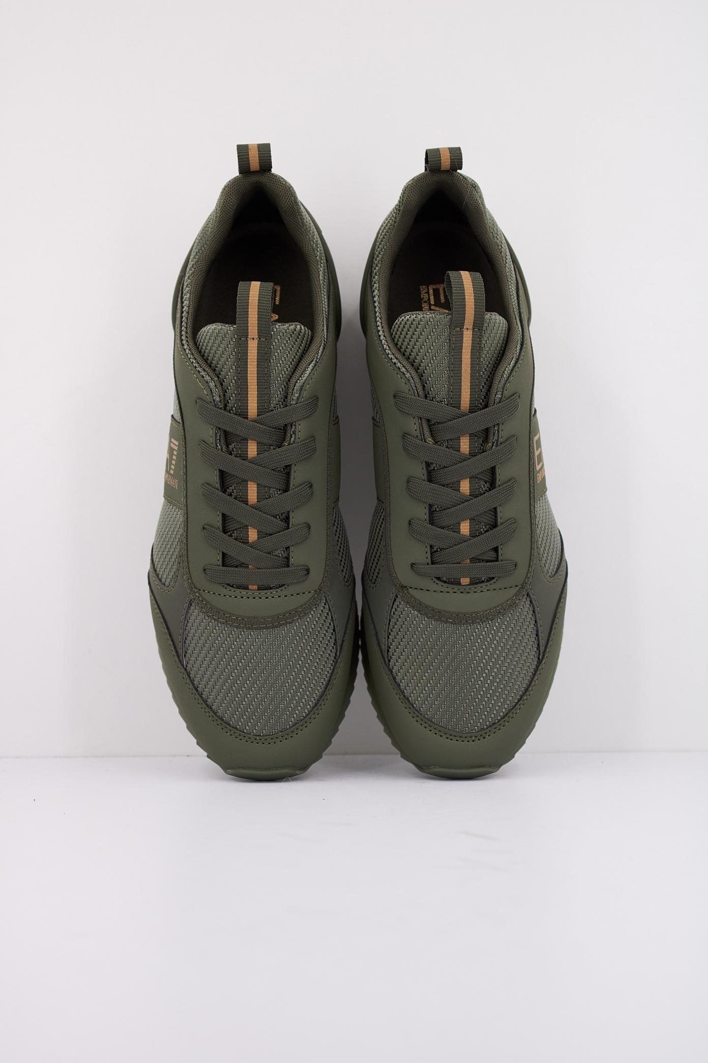 EMPORIO ARMANI LIFESTYLE EVOLUTION U en color VERDE (3)
