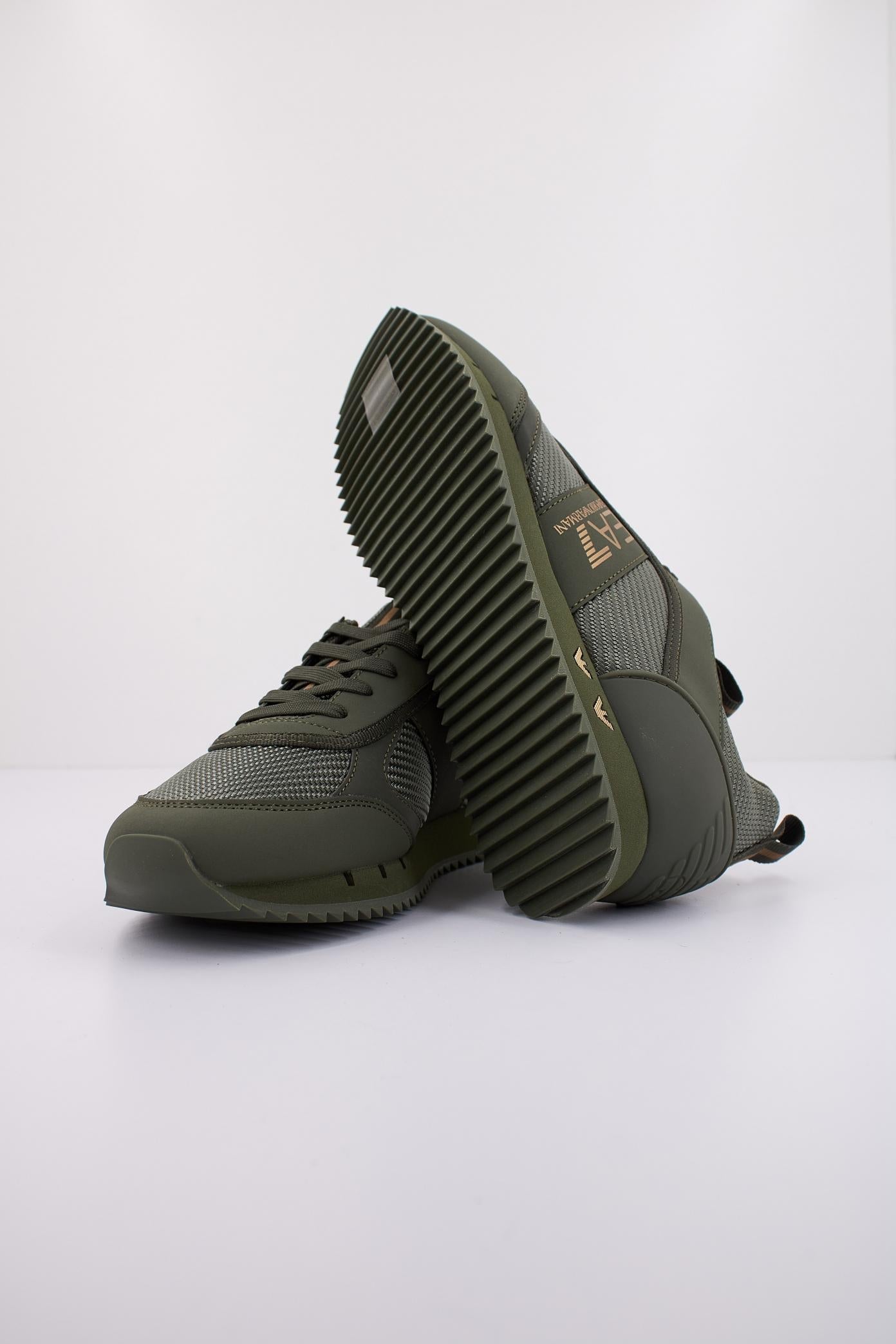 EMPORIO ARMANI LIFESTYLE EVOLUTION U en color VERDE (5)