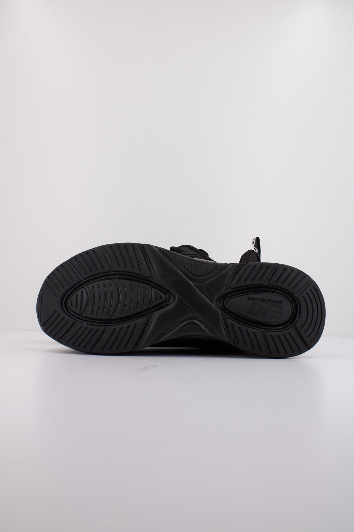 EMPORIO ARMANI INFINITY V en color NEGRO (5)