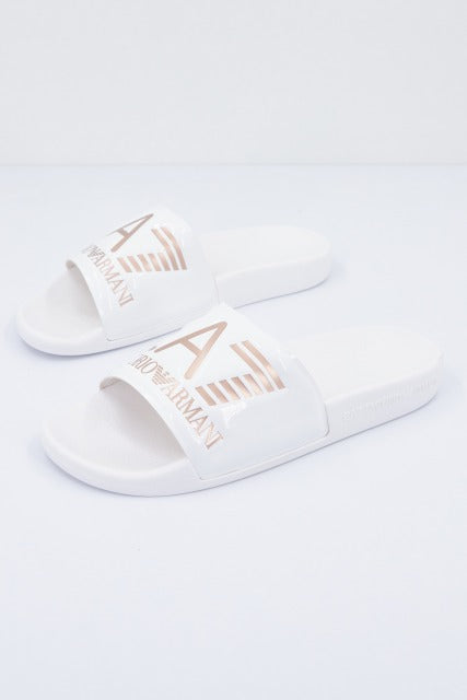 EMPORIO ARMANI XCP en color BLANCO (2)