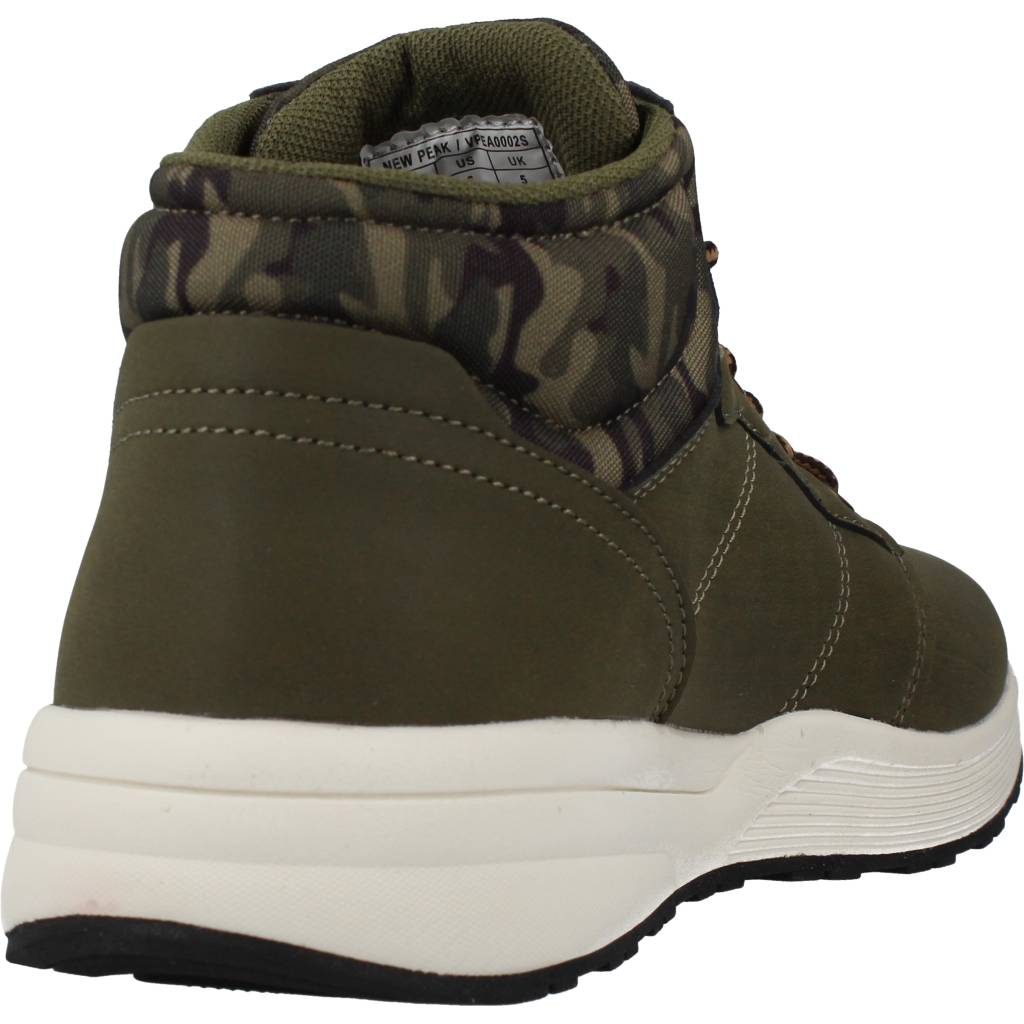 LEVI'S VPEAS NEW PEAK en color VERDE (3)