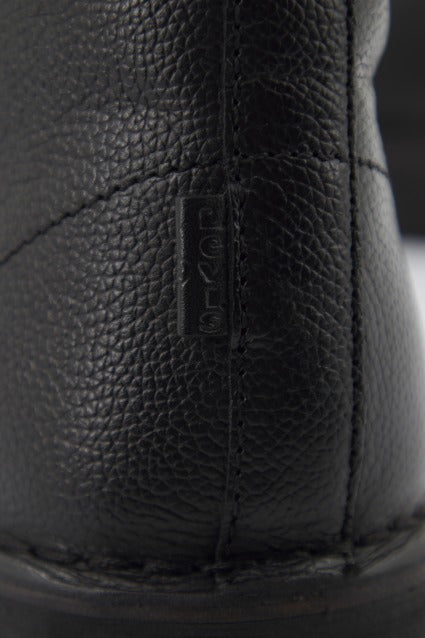 LEVI'S TRACK en color NEGRO (4)