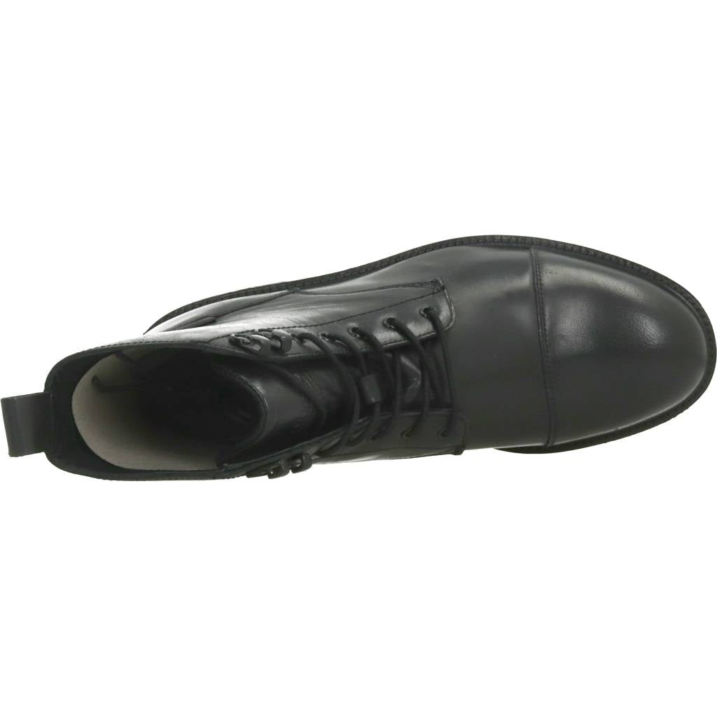 LEVI'S EMERSON . en color NEGRO (7)