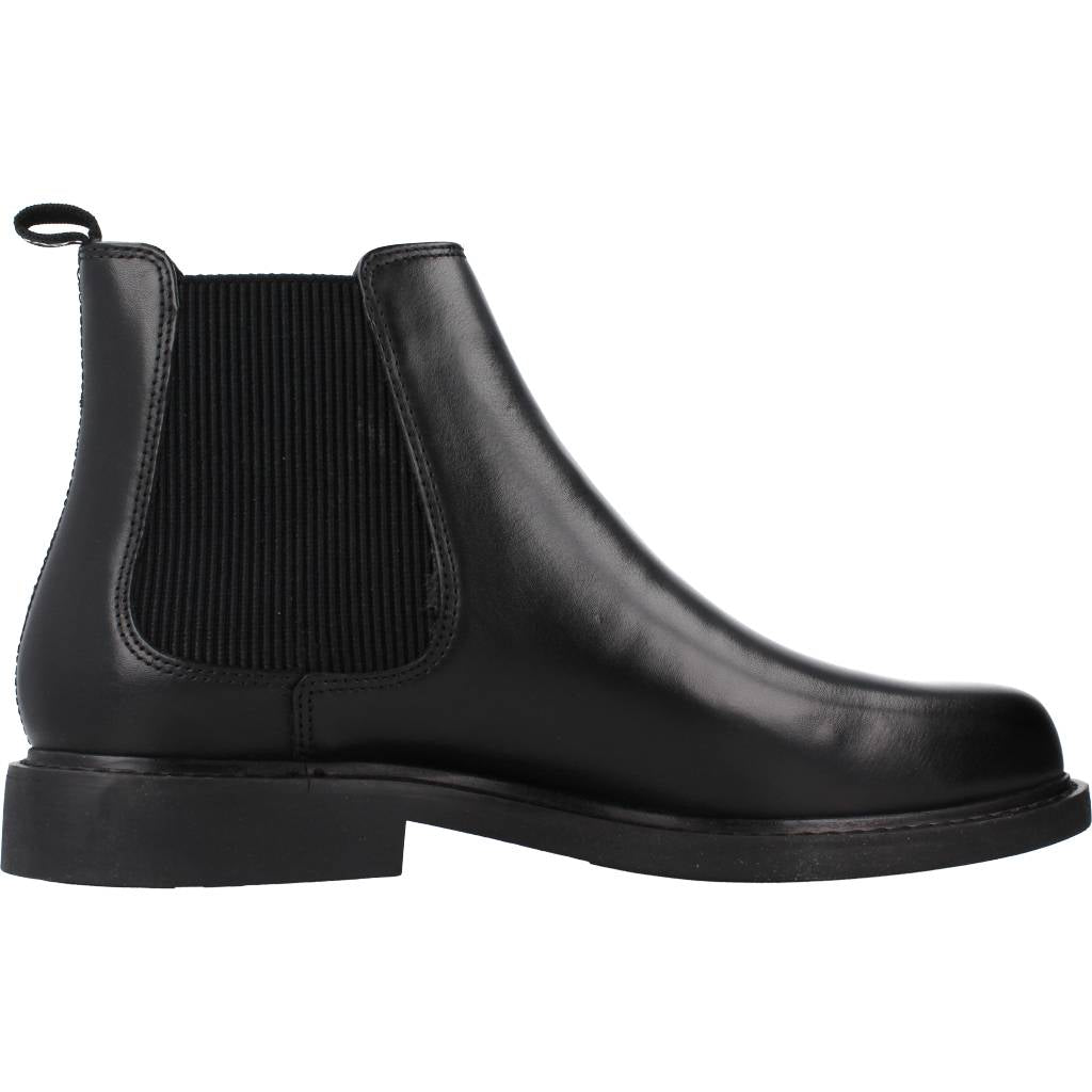 LEVI'S AMOS CHELSEA en color NEGRO (4)