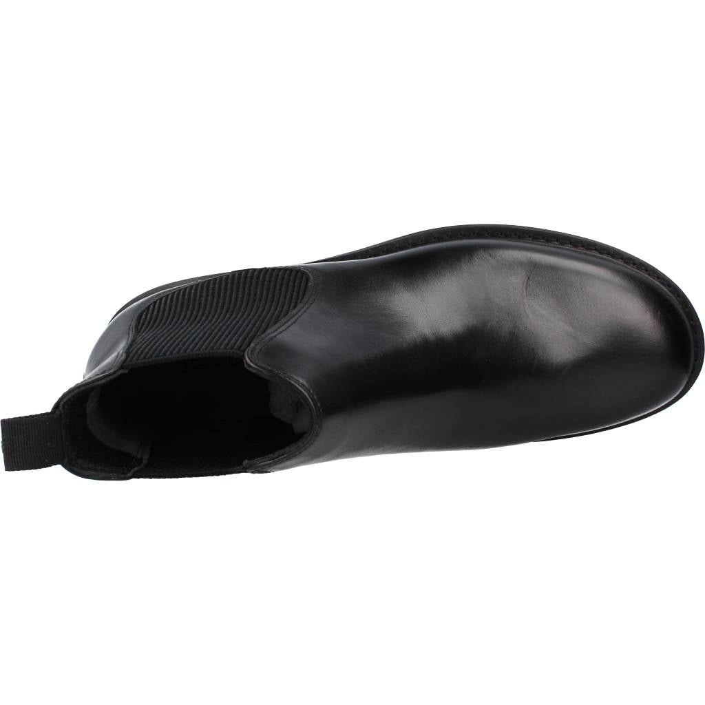 LEVI'S AMOS CHELSEA en color NEGRO (7)