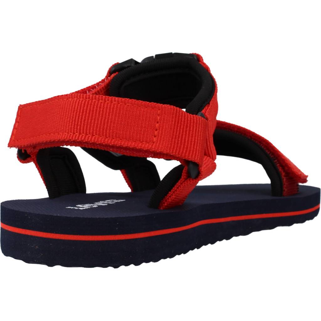 LEVI'S VCADT en color ROJO (3)