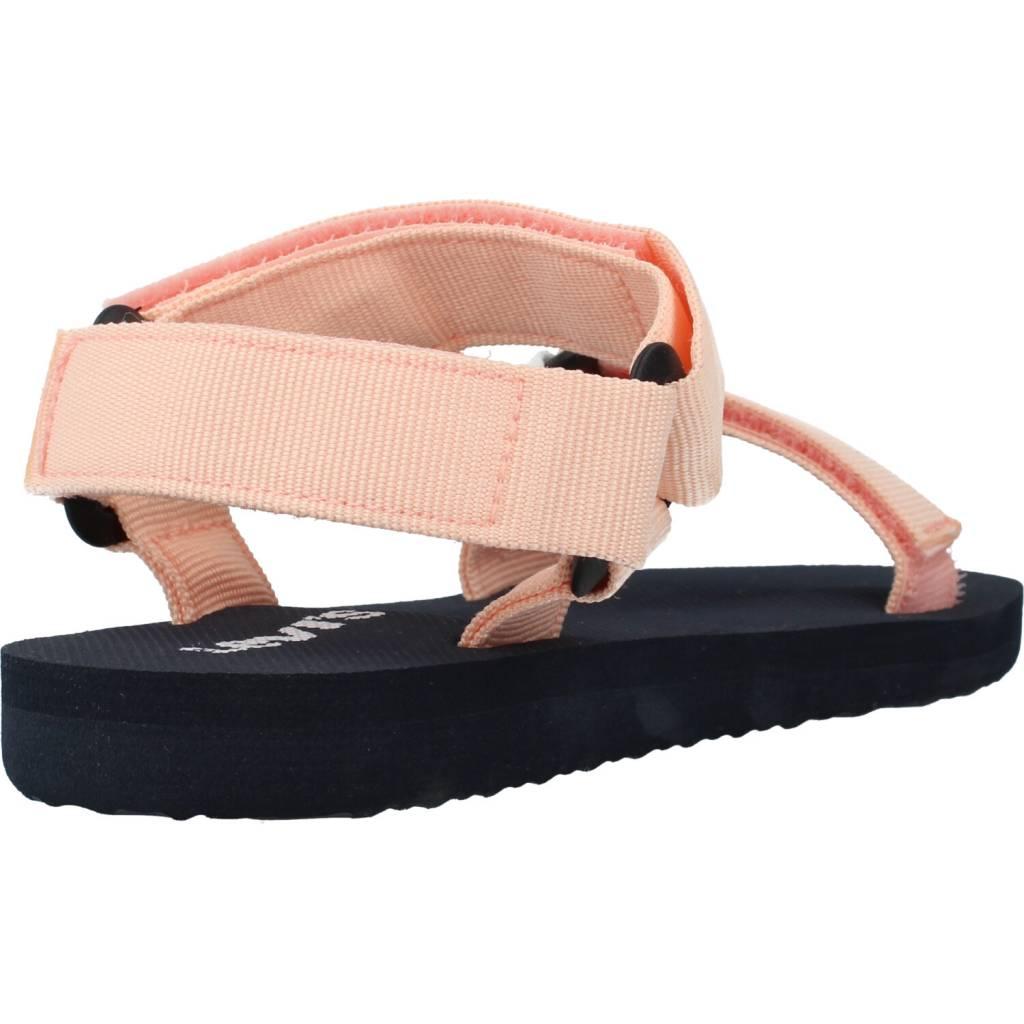 LEVI'S VCADT en color ROSA (3)