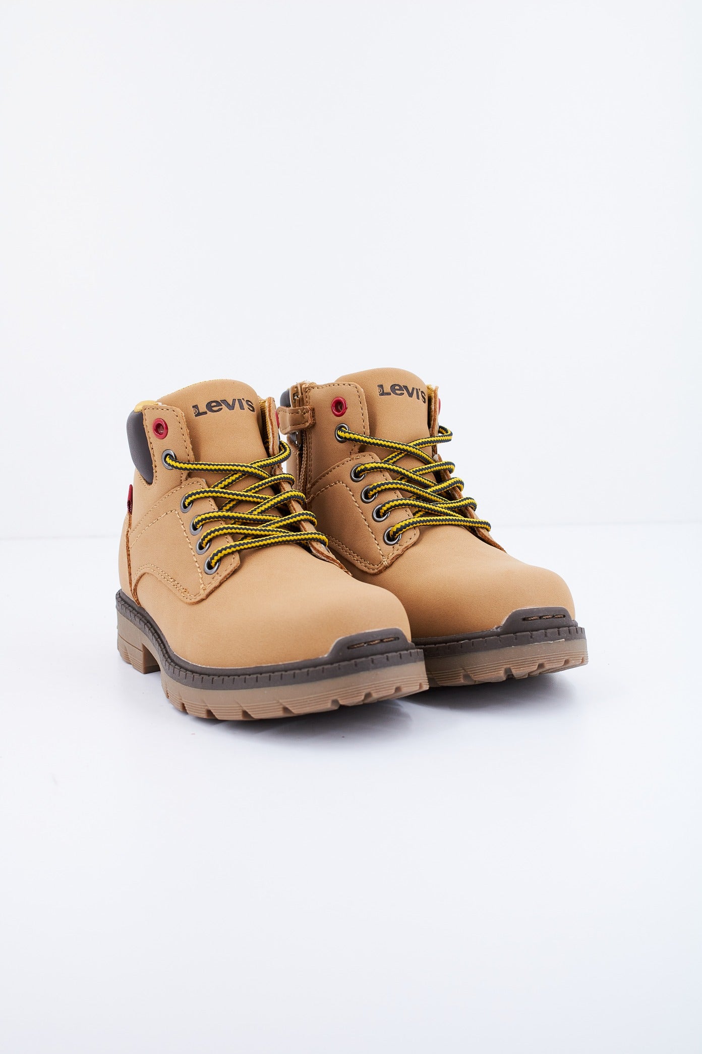 LEVI'S JAXPLUS en color MARRON CLARO (2)