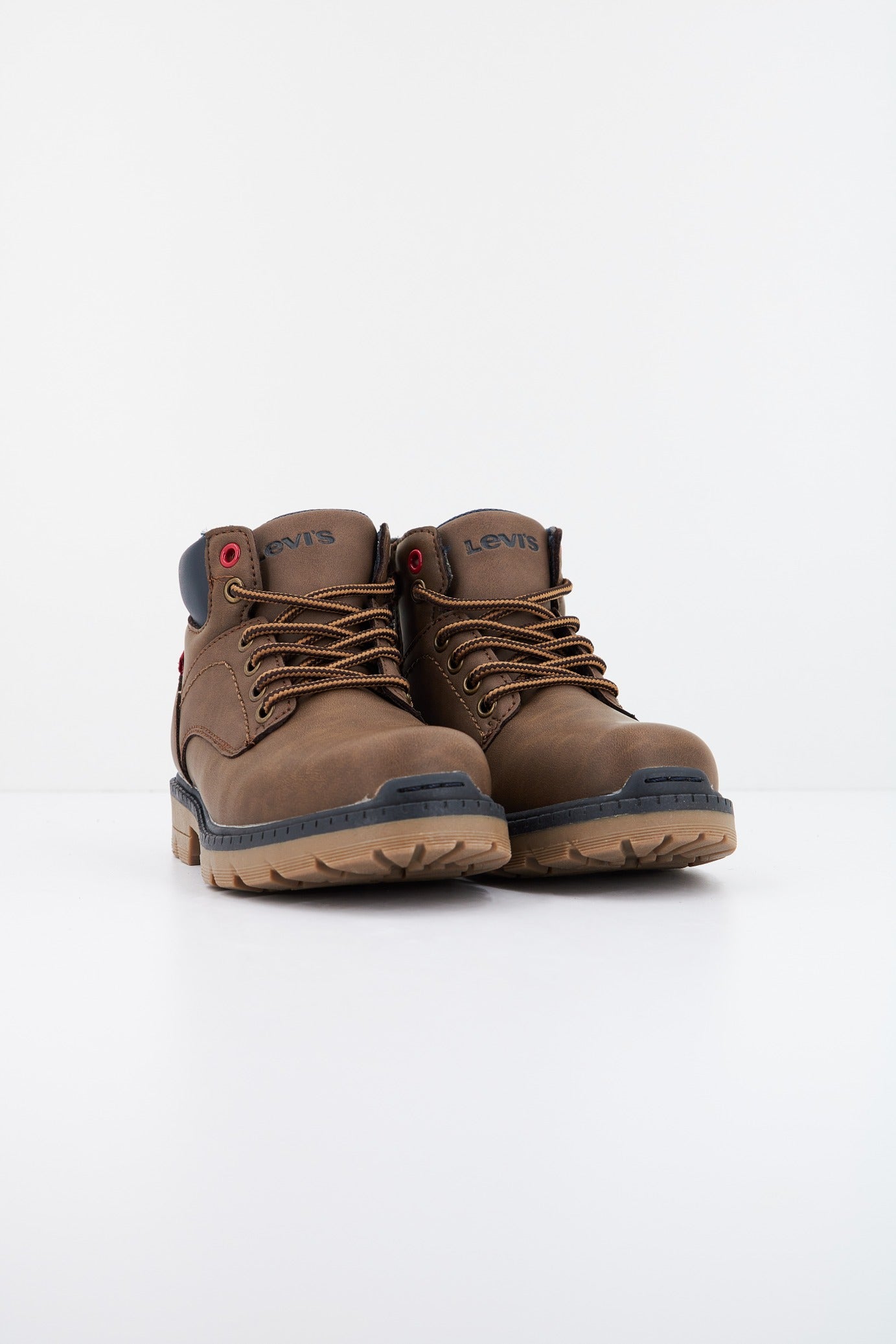 LEVI'S JAXPLUS en color MARRON (2)