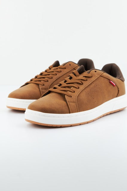 LEVI'S PIPER en color MARRON (2)