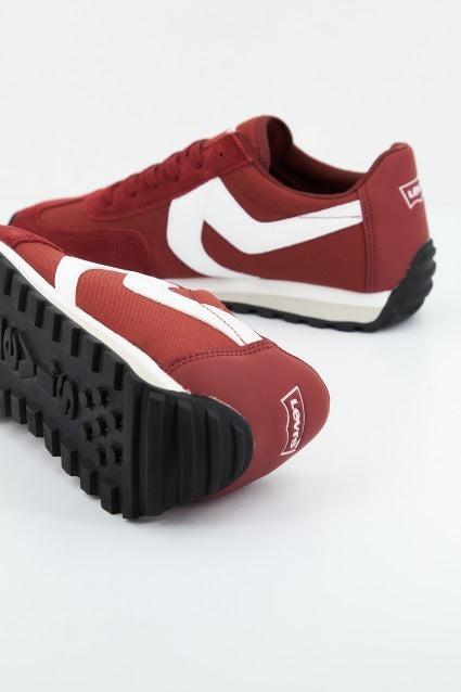 LEVI'S STRYDER RED TAB en color BURDEOS (3)