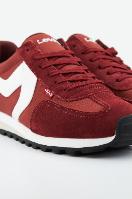 LEVI'S STRYDER RED TAB en color BURDEOS (4)