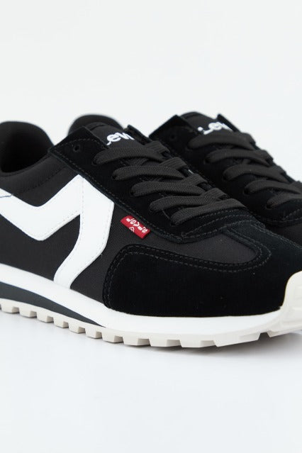 LEVI'S STRYDER RED TAB S en color NEGRO (4)