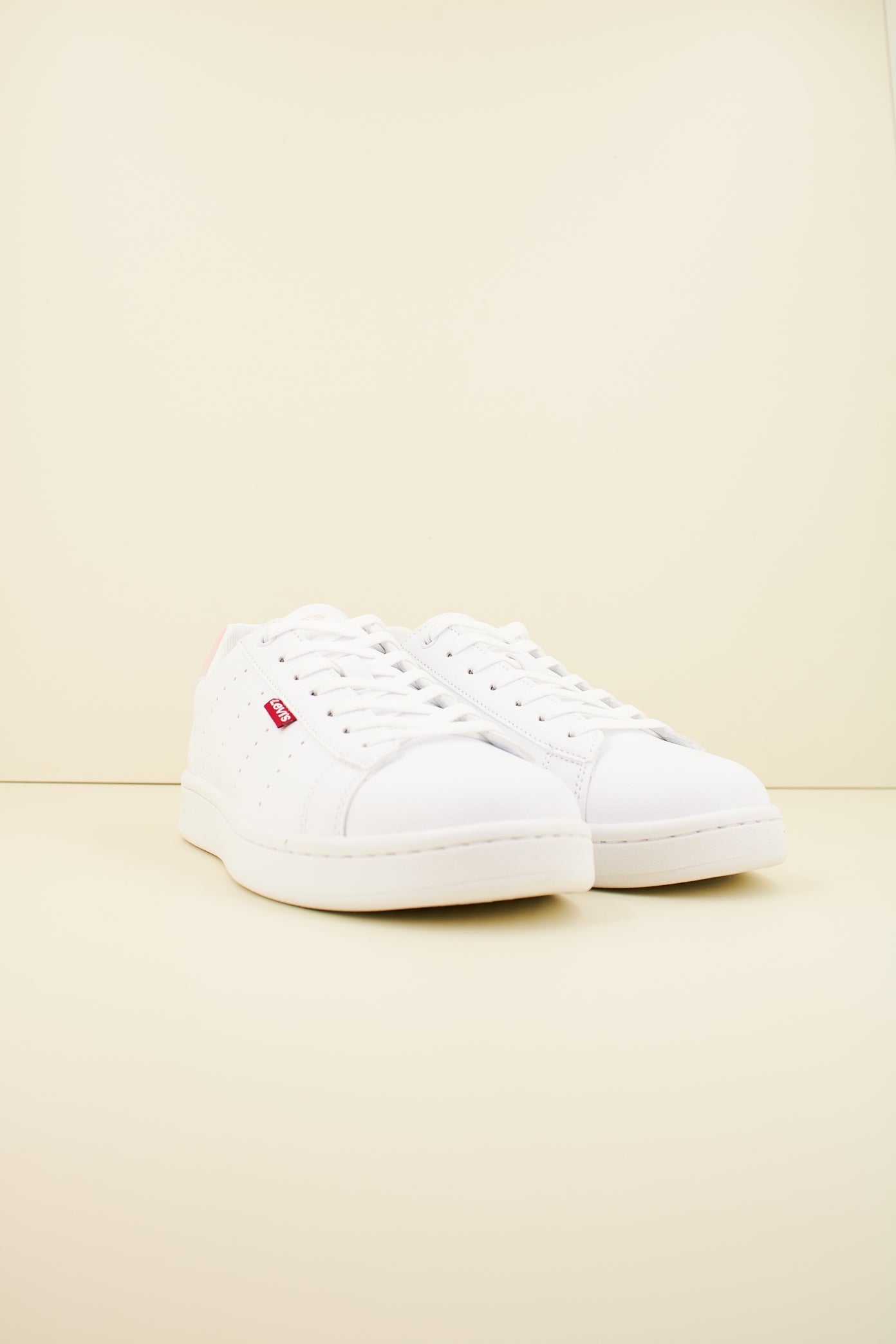 LEVI'S AVENUE en color BLANCO (2)
