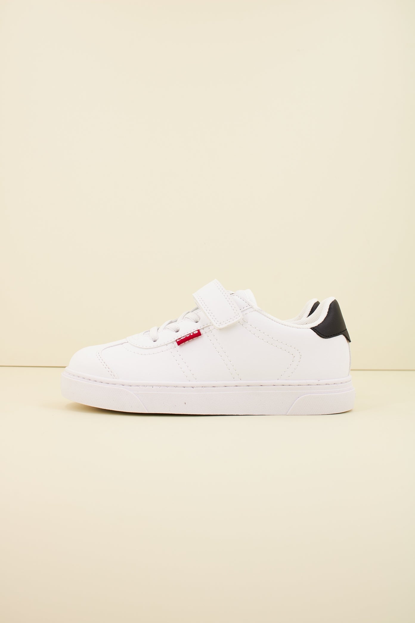 LEVI'S TUSTIN en color BLANCO (1)