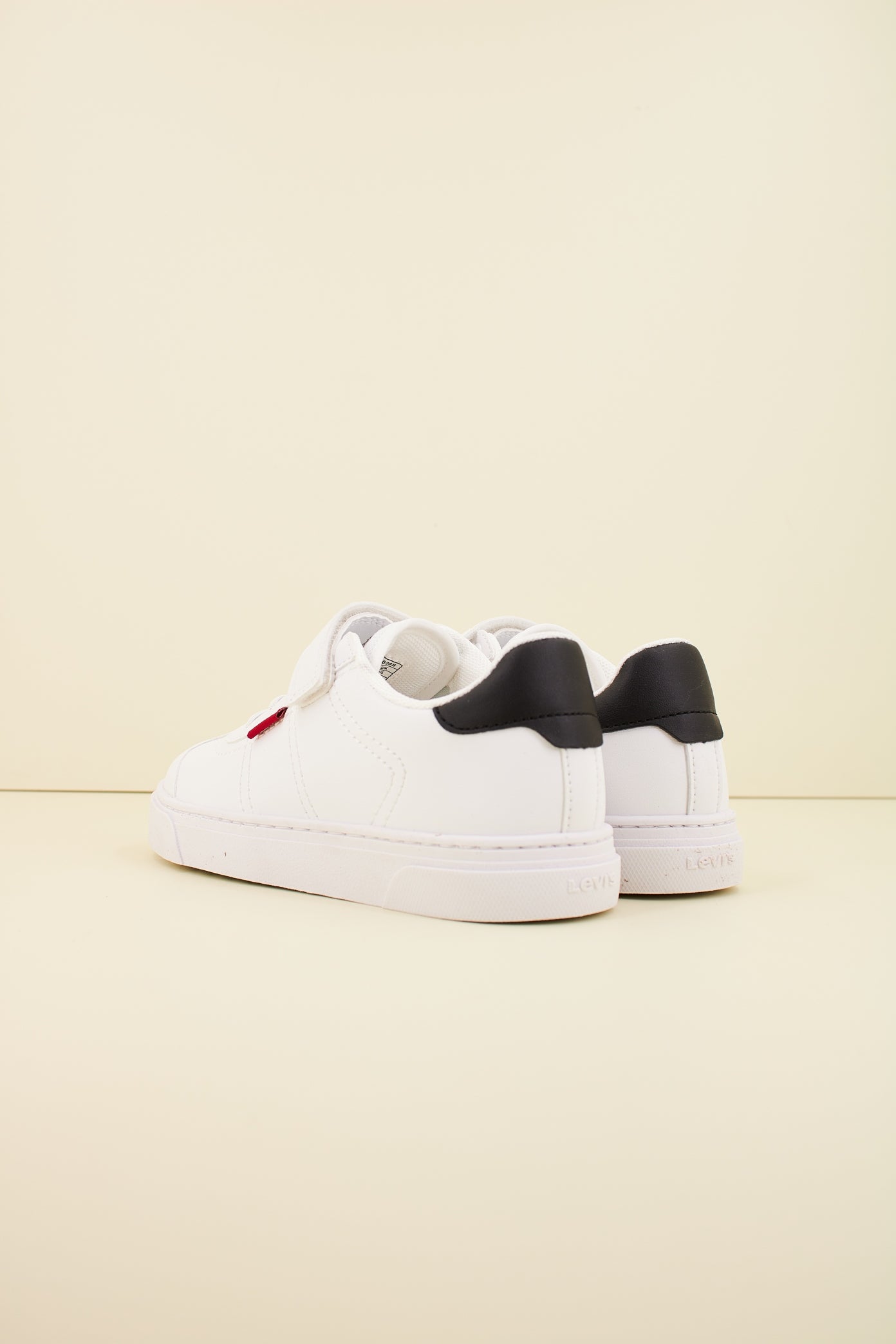 LEVI'S TUSTIN en color BLANCO (3)