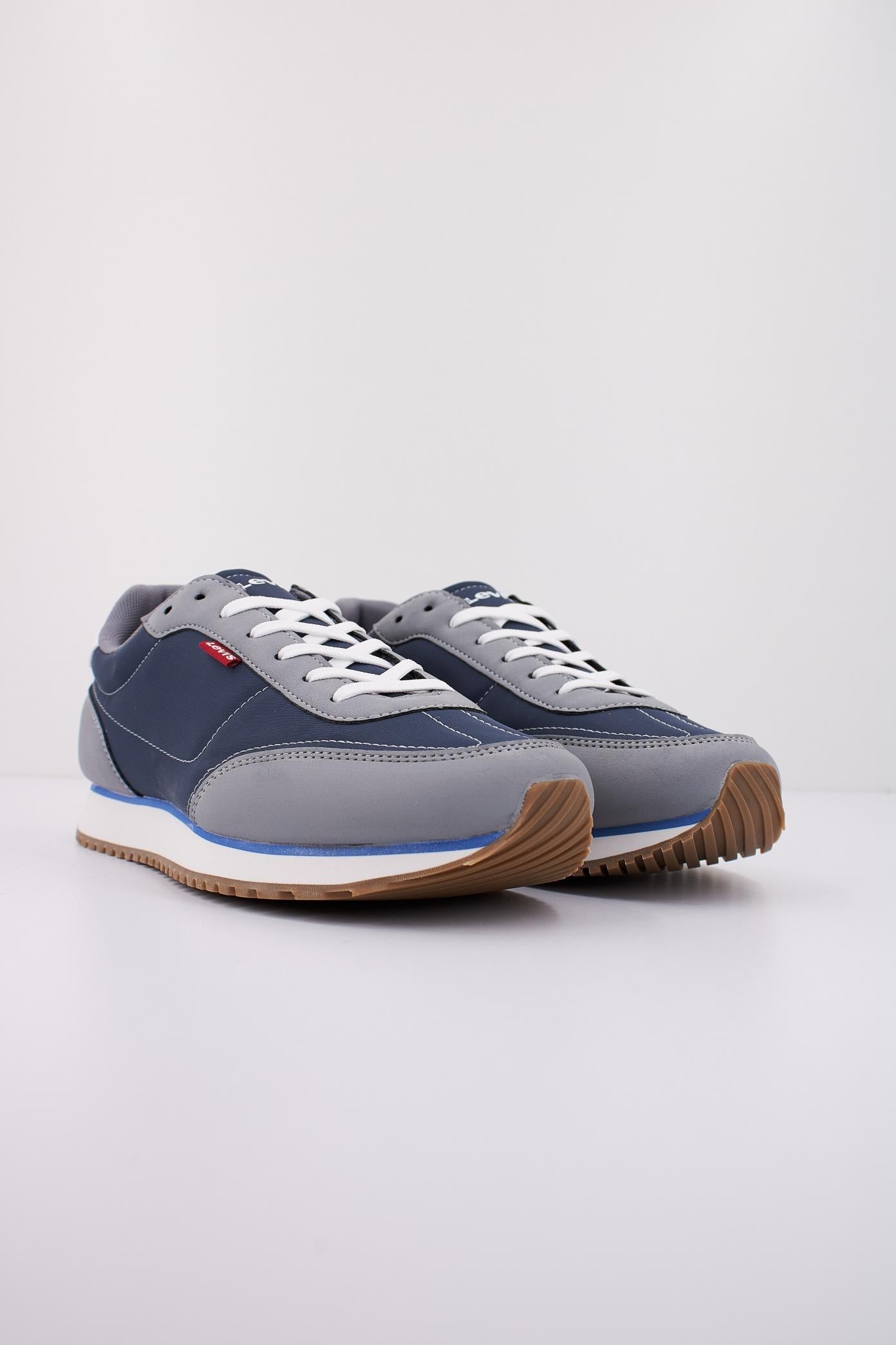 LEVI'S STAG RUNNER en color AZUL (2)