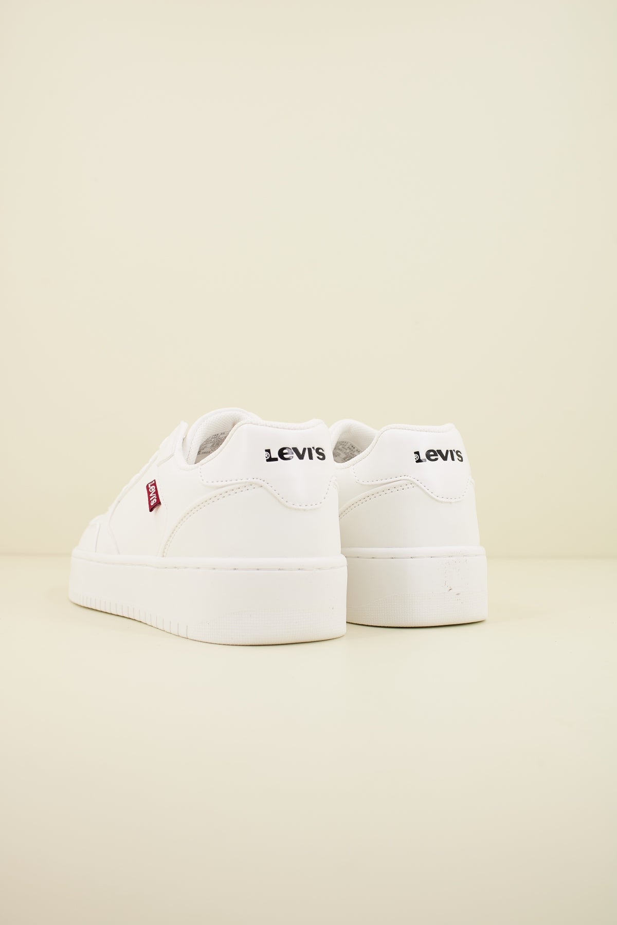 LEVI'S en color BLANCO (3)