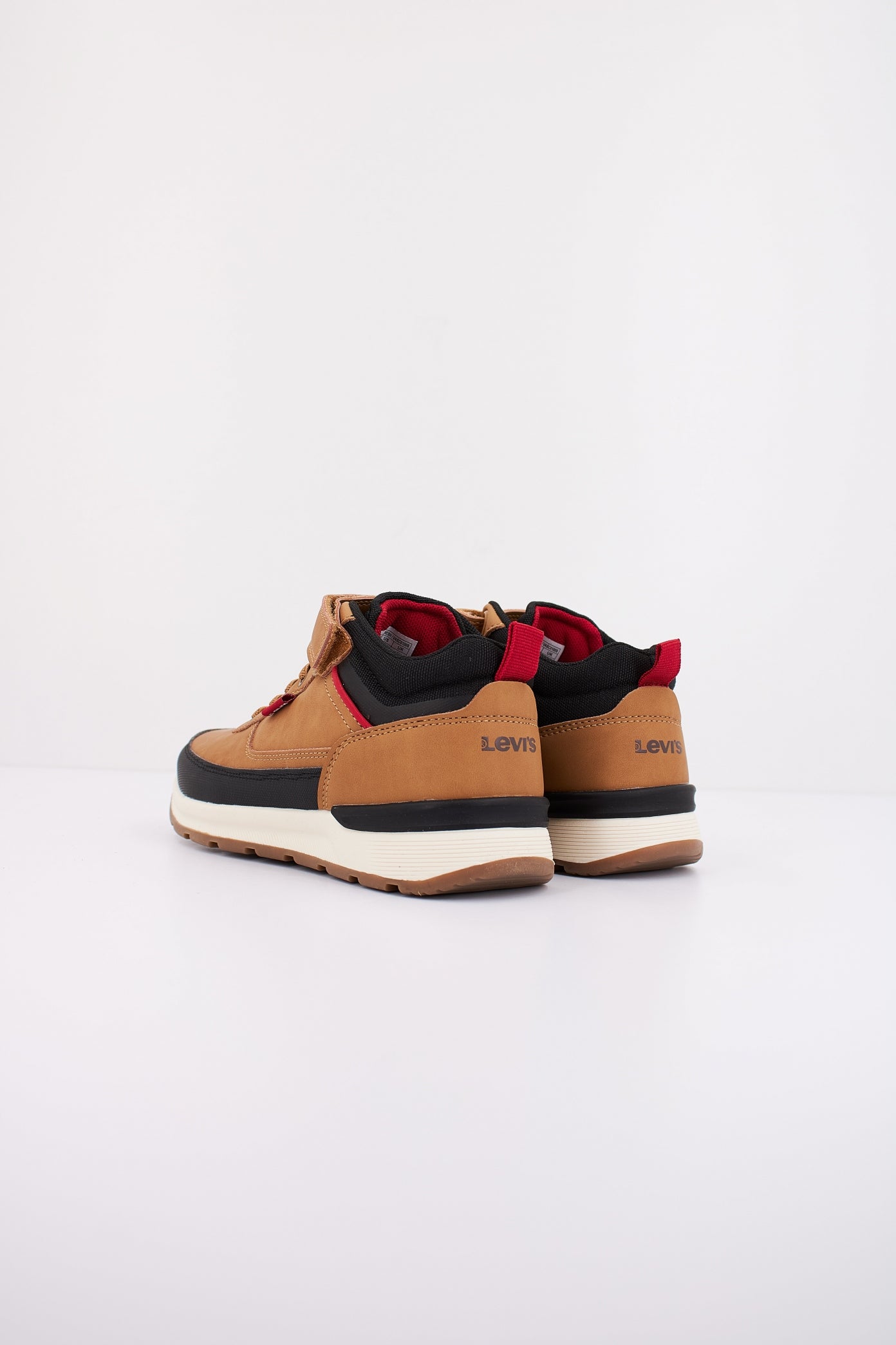 LEVI'S ASCOT REFRESH en color MARRON CLARO (4)