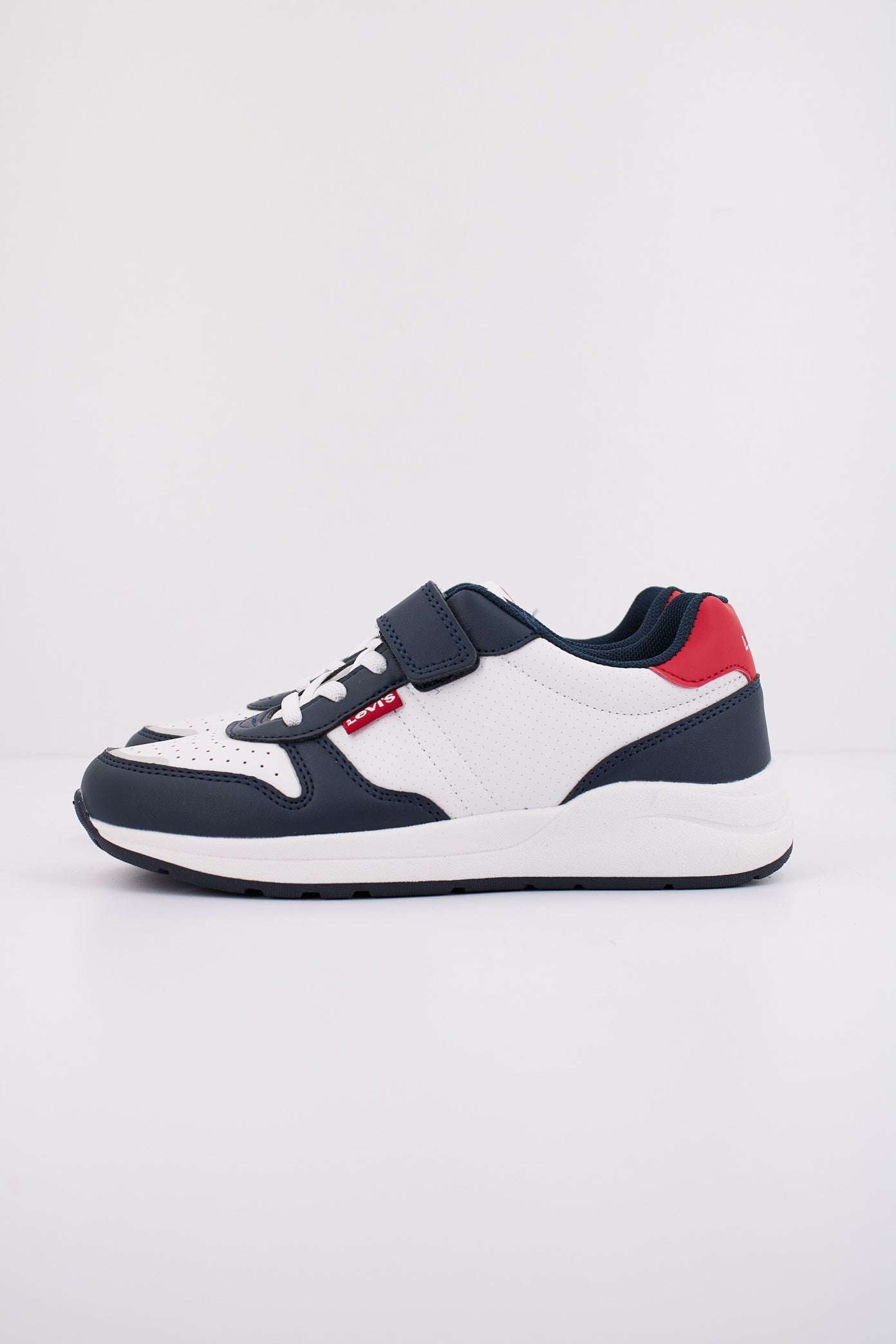 LEVI'S BAYLOR REFRESH S en color BLANCO (1)