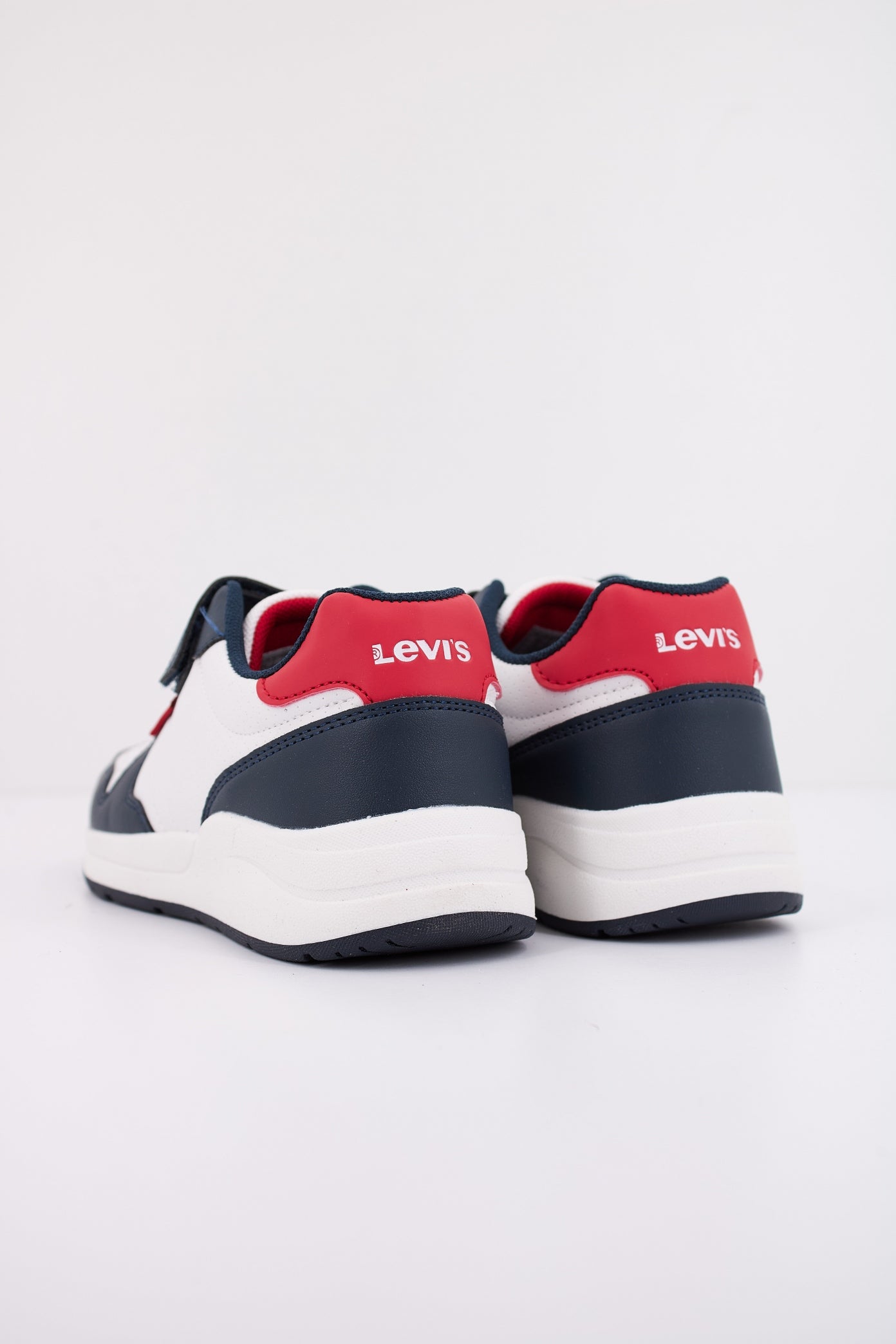 LEVI'S BAYLOR REFRESH S en color BLANCO (4)