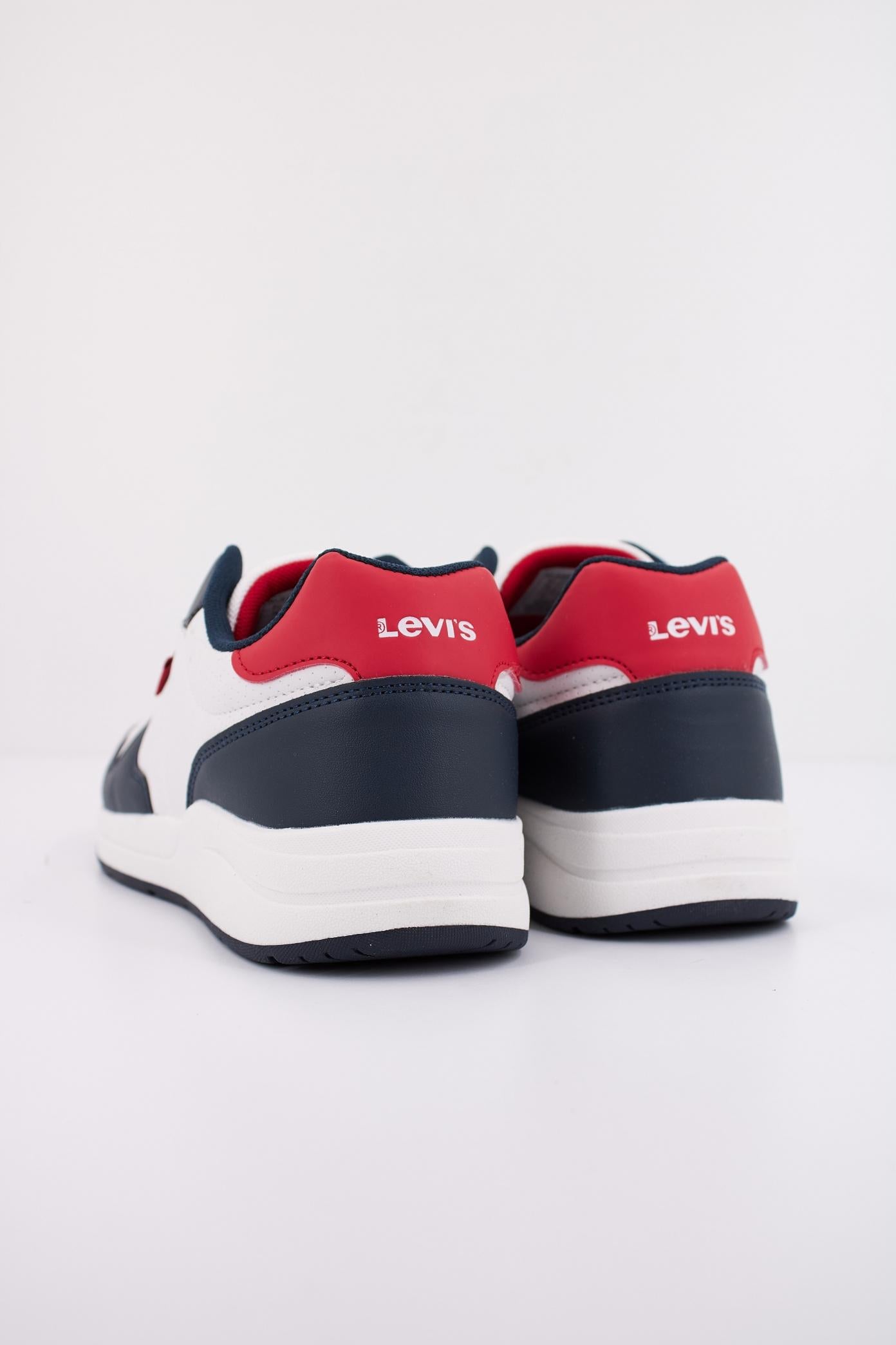 LEVI'S BAYLOR REFRESH S en color BLANCO (4)