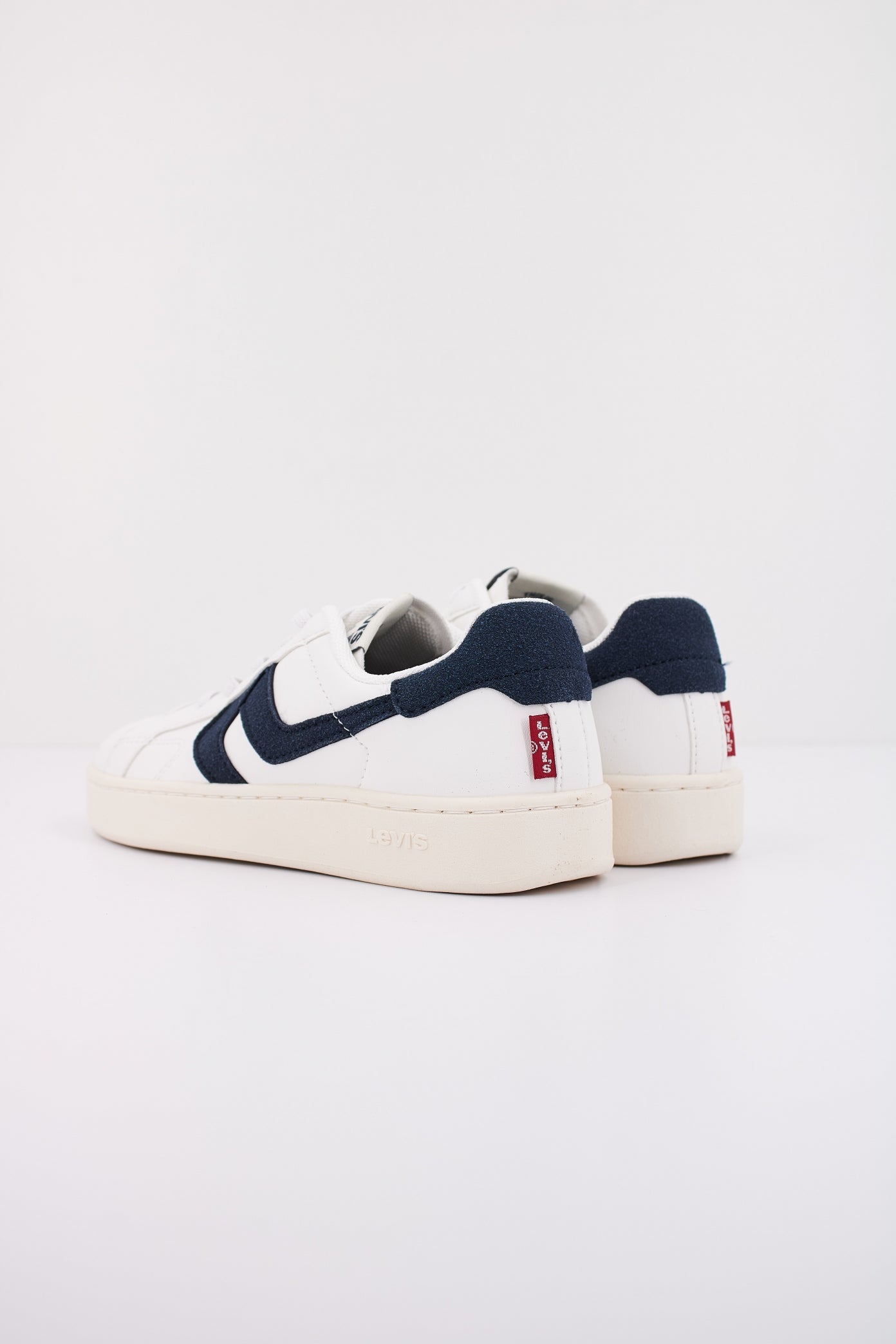 LEVI'S SWIFT JR en color BLANCO (4)