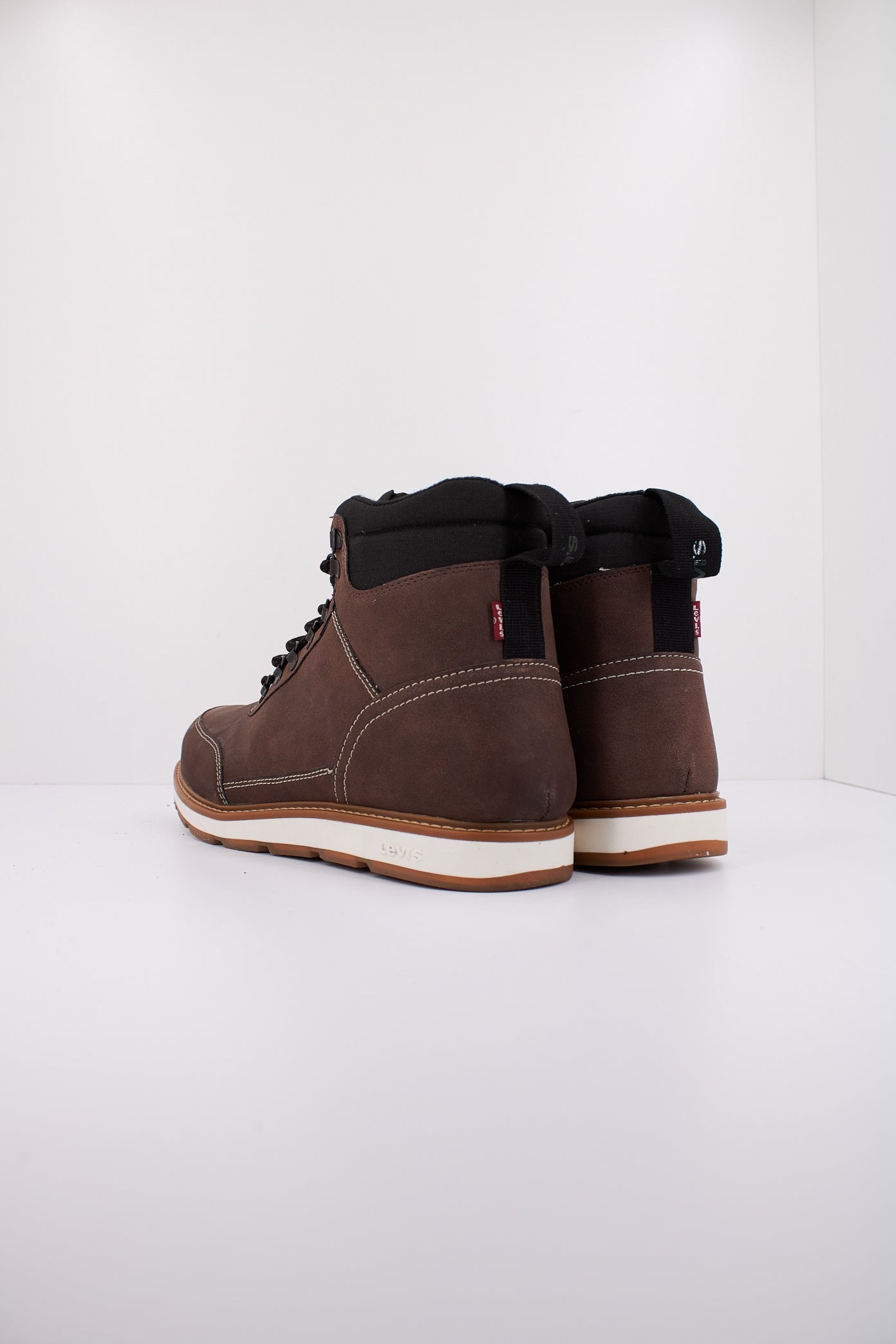 LEVI'S en color MARRON (4)
