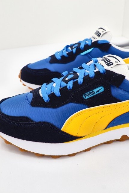 PUMA RIDER FV ESSENTIALS en color AZUL (3)