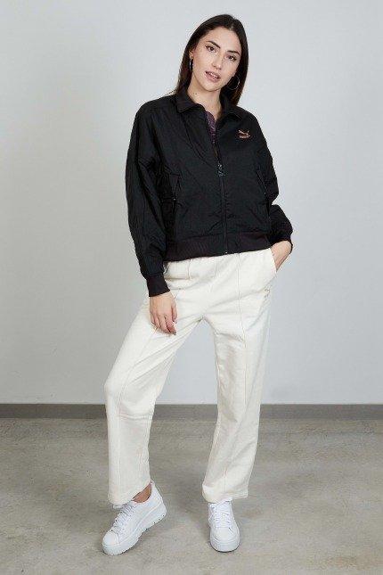 PUMA PUMA X AITANA PADDED BOMBER en color NEGRO (2)