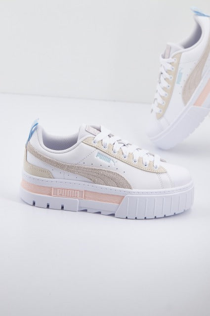 PUMA MAYZE MIX en color BLANCO (2)