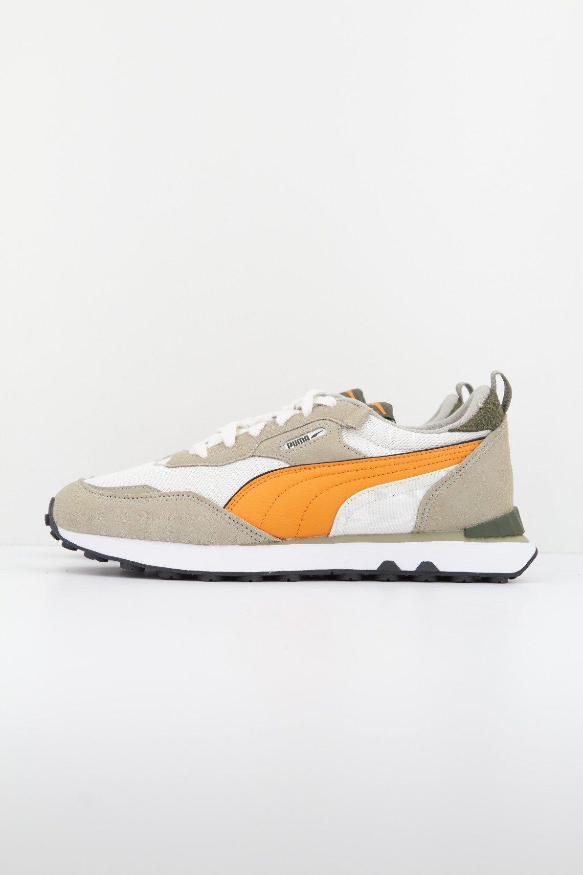 PUMA RIDER FV en color GRIS (1)