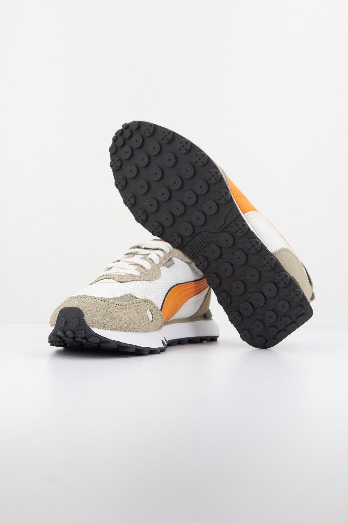 PUMA RIDER FV en color GRIS (4)