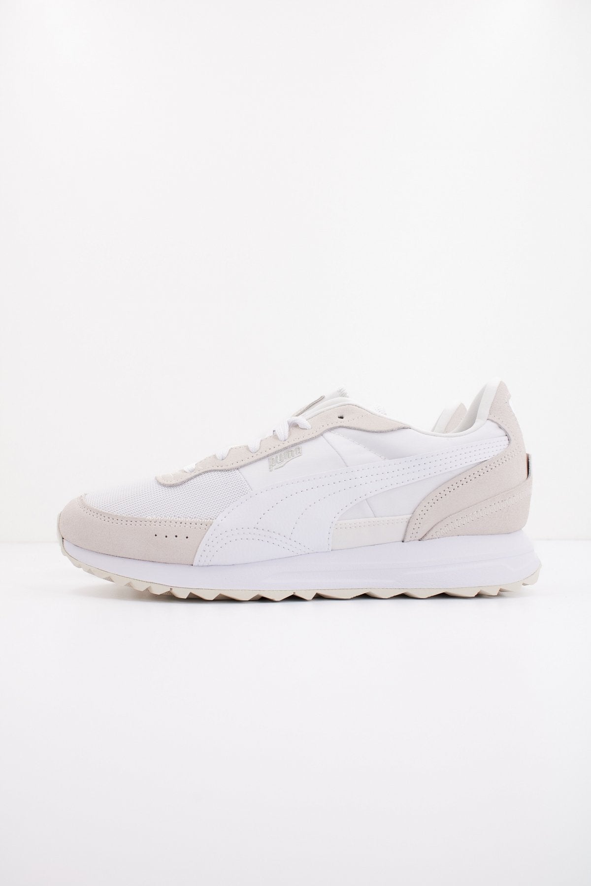 PUMA ROAD RIDER SD en color BLANCO (1)