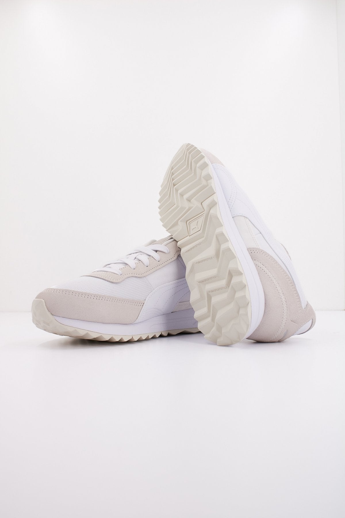PUMA ROAD RIDER SD en color BLANCO (4)